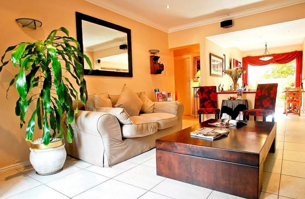 Spring Tide By Ctha Guest house Cape Town